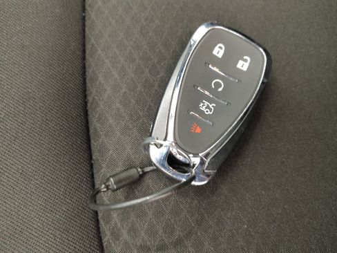 Used 2025 Chevrolet Malibu LT FWD image 32