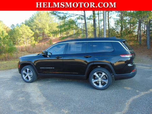 New 2025 Jeep Grand Cherokee L Limited AWD/4WD image 6