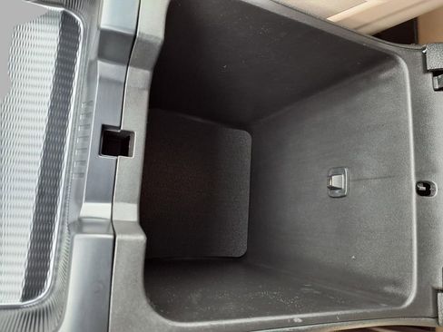 New 2026 Jeep Grand Cherokee Limited image 11