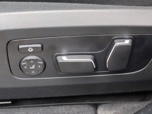 Used 2026 BMW X3 xDrive30i w/ Premium Package AWD/4WD image 17