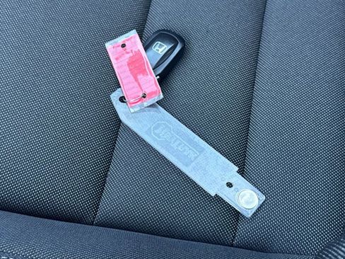 Certified 2025 Honda CR-V LX image 10