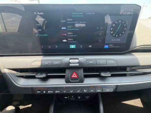 Used 2025 Kia K4 FWD image 29