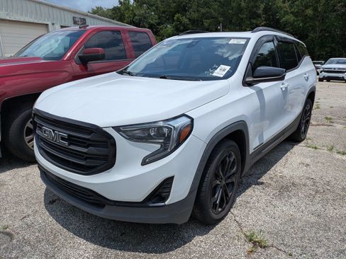 Used 2021 GMC Terrain SLT w/ Elevation Edition AWD/4WD image 3