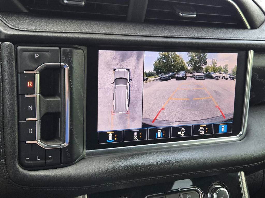 Used 2021 GMC Yukon Denali w/ Denali Ultimate Package AWD/4WD image 31