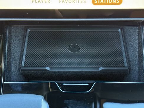 New 2025 Land Rover Range Rover Sport SE image 22