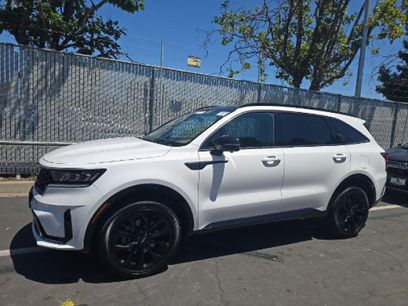 Used 2023 Kia Sorento SX