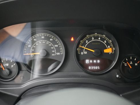 Used 2016 Jeep Patriot High Altitude FWD image 17