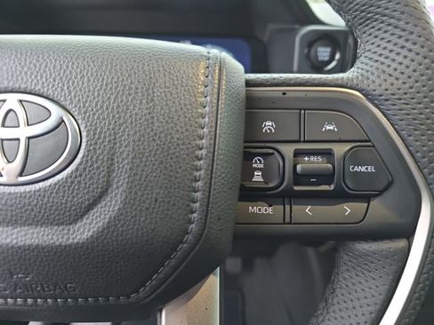 Certified 2025 Toyota Tacoma Limited image 17