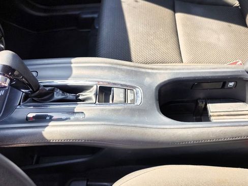 Used 2019 Honda HR-V LX image 17