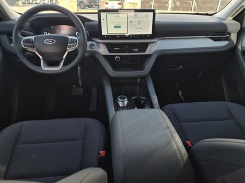New 2026 Ford Explorer Active image 11