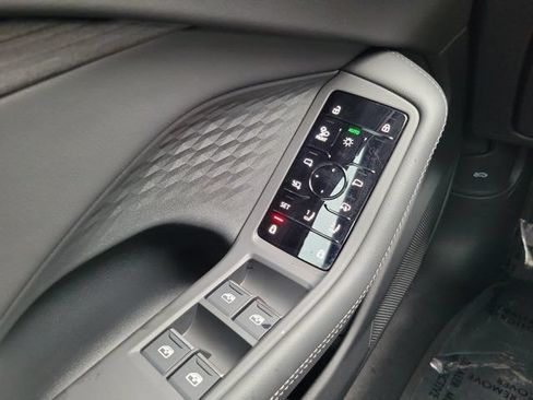 Certified 2026 Audi A6 Premium Plus w/ Premium Plus Package AWD/4WD image 19