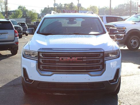 Used 2022 GMC Acadia AT4 w/ Preferred Package AWD/4WD image 9
