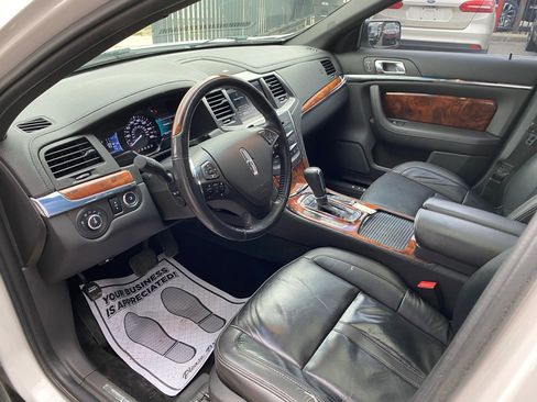 Used 2014 Lincoln MKS AWD w/ Equipment Group 101A image 3