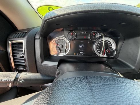 Used 2018 RAM 2500 Laramie AWD/4WD image 16
