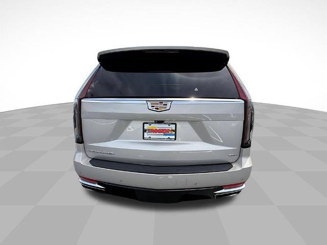 Used 2022 Cadillac Escalade Premium Luxury AWD/4WD image 29