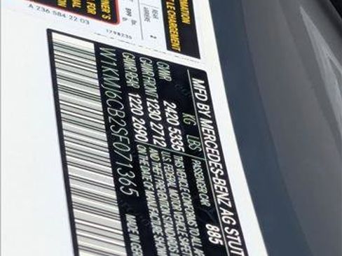 Used 2025 Mercedes-Benz CLE 53 AMG 4MATIC Coupe image 26