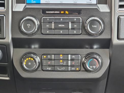 Used 2019 Ford F150 XLT w/ Equipment Group 302A Luxury image 13