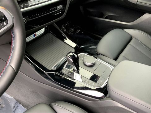 Used 2024 BMW X3 M40i w/ Premium Package image 15