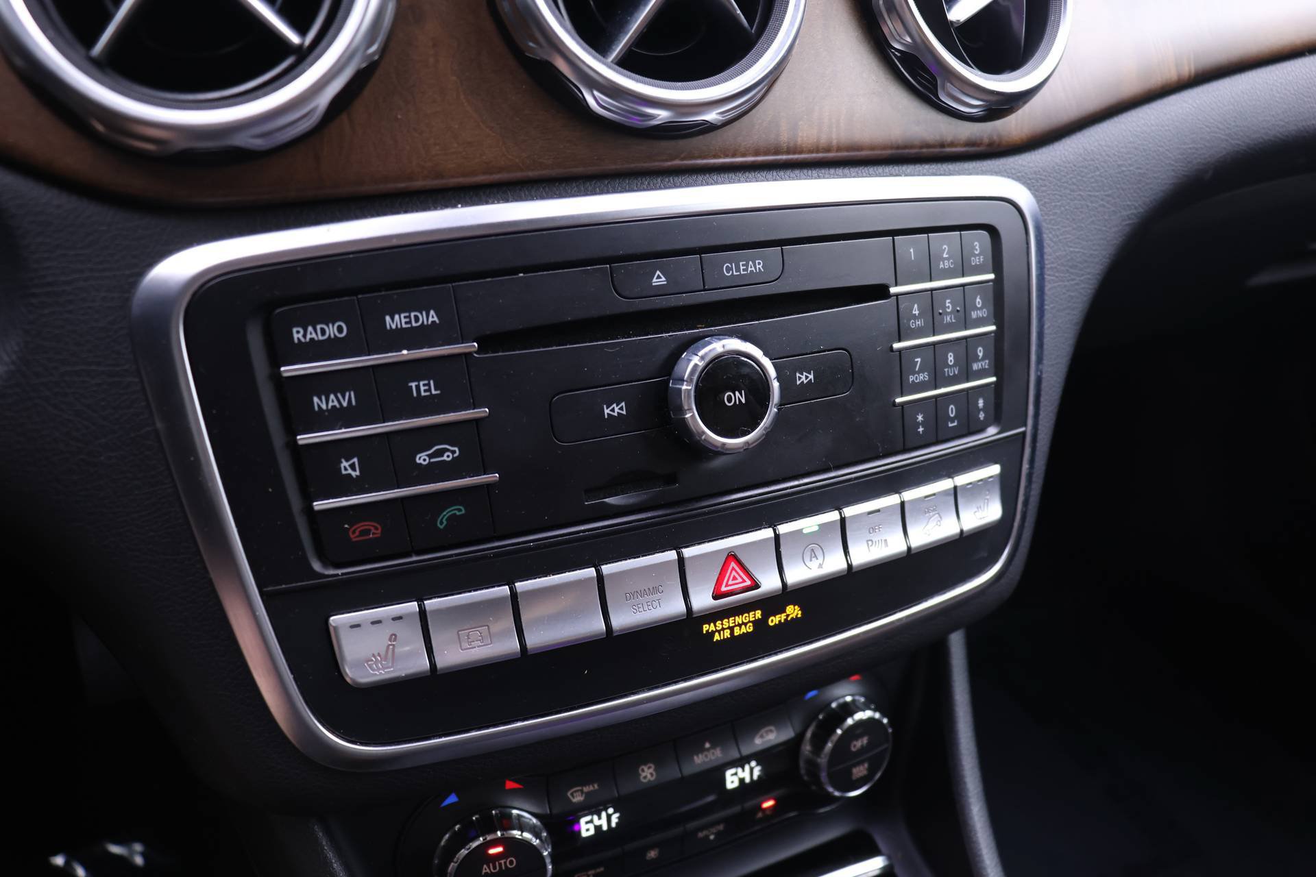Used 2018 Mercedes-Benz GLA 250 4MATIC image 10