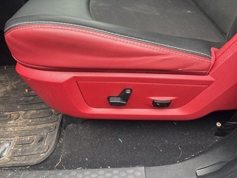 Used 2018 RAM 1500 Rebel w/ Luxury Group image 11