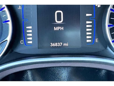 Certified 2024 Chrysler Voyager LX FWD image 22