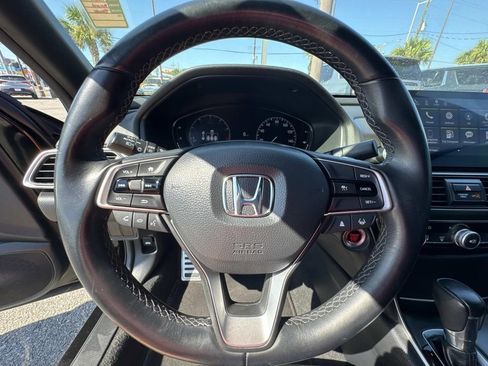 Used 2022 Honda Accord Sport image 19