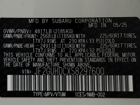 Used 2025 Subaru Crosstrek 2.5i Premium AWD/4WD image 44