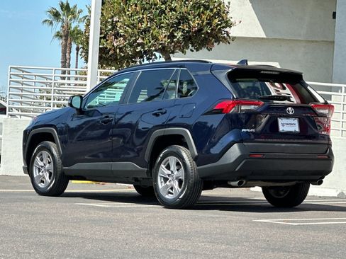 Used 2024 Toyota RAV4 XLE FWD image 3