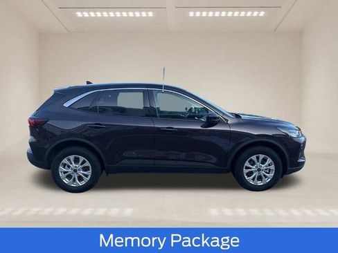 Certified 2023 Ford Escape Active w/ Tech Pack #2 AWD/4WD image 9