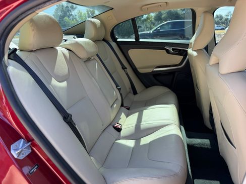 Used 2016 Volvo S60 T5 Premier w/ Convenience Package FWD image 11