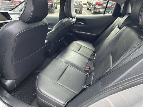 Used 2024 Toyota Prius XLE FWD image 15