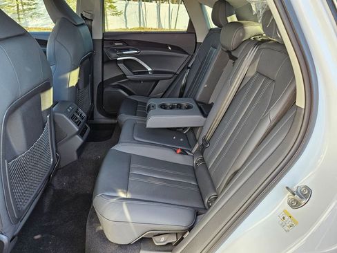 New 2025 Audi Q5 Premium Plus image 20