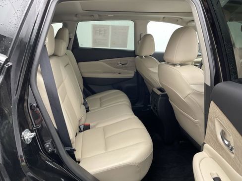 Used 2023 Nissan Murano SL w/ SL Moonroof Package image 17