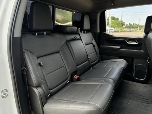 Used 2023 Chevrolet Silverado 1500 LT Trail Boss w/ Convenience Package II AWD/4WD image 30
