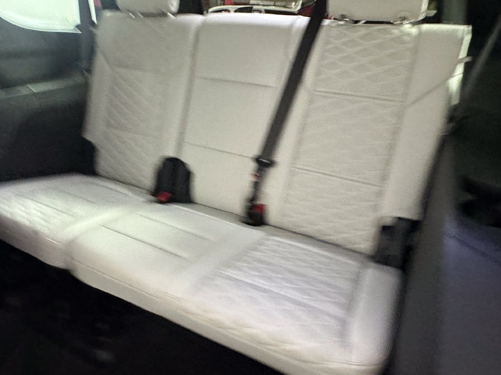 Used 2025 Cadillac Escalade Sport Platinum AWD/4WD image 33