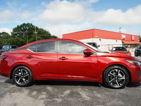 Used 2025 Nissan Sentra SV w/ All-Weather Package FWD image 2