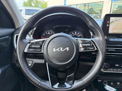 Certified 2023 Kia Seltos EX AWD/4WD image 33