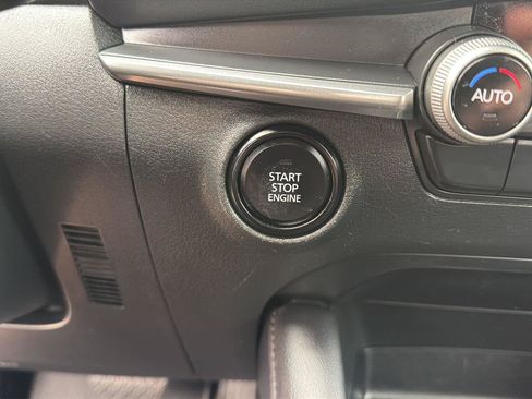 Used 2025 MAZDA MAZDA3 s Sport FWD image 25