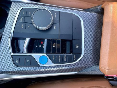 Certified 2024 BMW i4 eDrive35 w/ M Sport Package RWD image 18