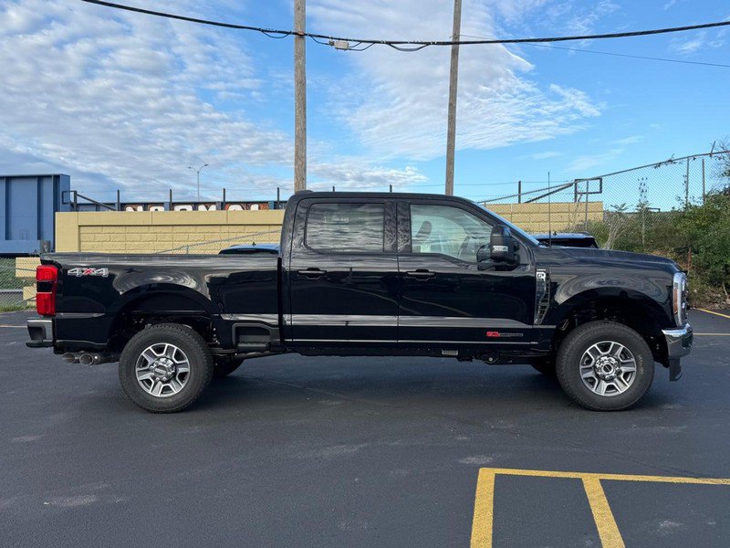 New 2027 Ford F350 Lariat w/ Camper Package AWD/4WD image 2