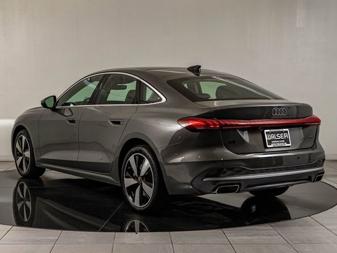 Used 2025 Audi A5 2.0T Premium Plus w/ Premium Plus image 7