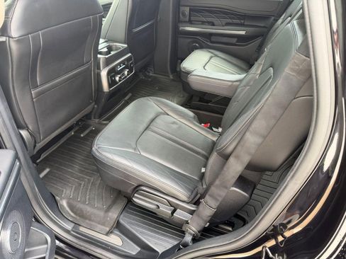 Used 2020 Ford Expedition Platinum RWD image 14