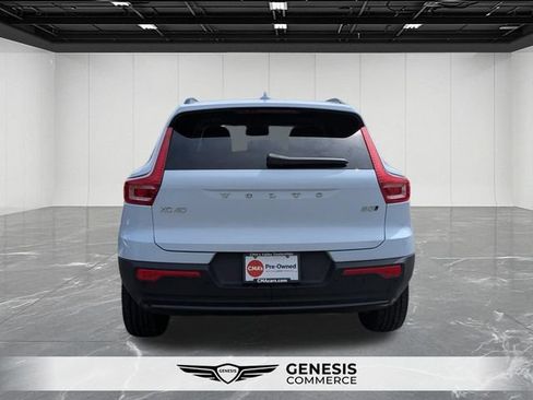 Used 2026 Volvo XC40 B5 Plus w/ Protection Package Premier AWD/4WD image 4