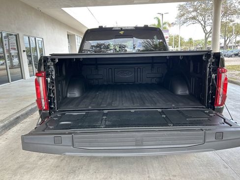 Used 2025 Ford F150 Raptor image 36