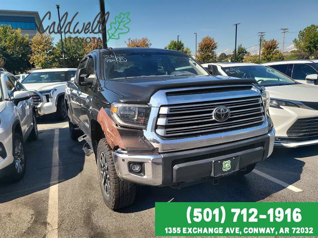Used 2018 Toyota Tundra Limited w/ Limited Premium Package AWD/4WD image 3