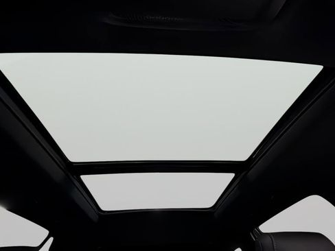 Used 2022 Cadillac XT6 Sport w/ Platinum Package AWD/4WD image 27