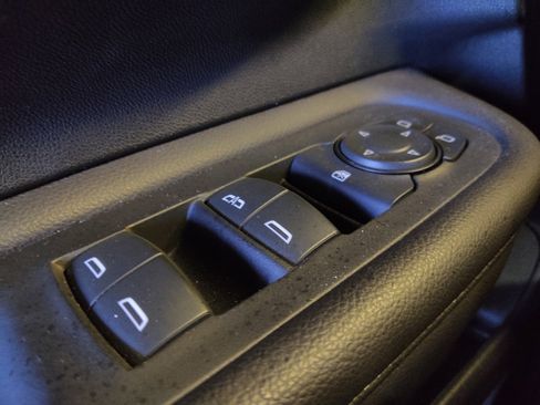 Used 2022 GMC Terrain SLE AWD/4WD image 27