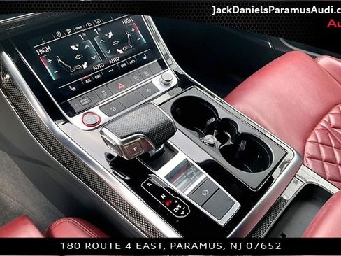 Used 2022 Audi SQ8 Premium Plus w/ Black Optic Package image 12