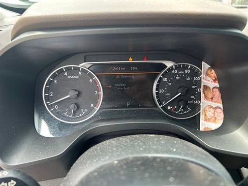 Used 2021 Nissan Rogue SV AWD/4WD image 10
