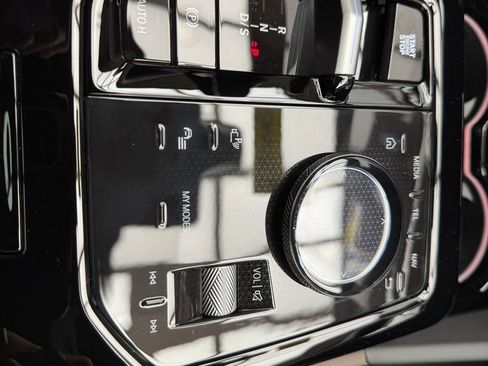 New 2027 BMW 530i xDrive AWD/4WD image 19